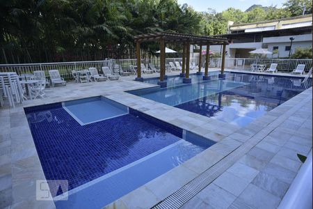 Apartamento à venda com 52m², 2 quartos e 1 vagaÁrea comum