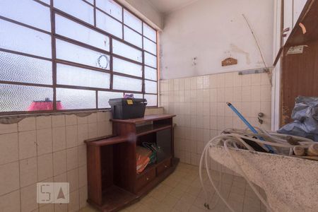 Casa à venda com 250m², 2 quartos e 2 vagasÁrea de Serviço