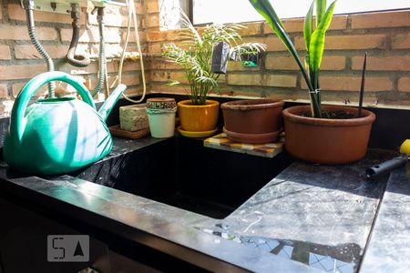 Apartamento à venda com 80m², 2 quartos e 1 vagaÁrea de Serviço