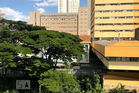 Apartamento à venda com 80m², 2 quartos e 1 vagaVista da Varanda da Suíte