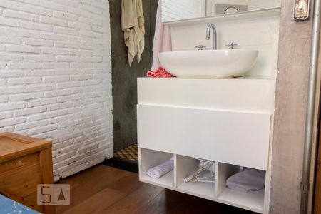 Apartamento à venda com 80m², 2 quartos e 1 vagaBanheiro da Suíte