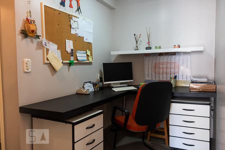 Apartamento à venda com 199m², 3 quartos e 2 vagasEscritório