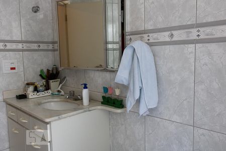 Apartamento à venda com 199m², 3 quartos e 2 vagasBanheiro da Suíte