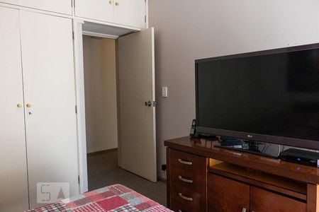 Apartamento à venda com 199m², 3 quartos e 2 vagasQuarto 2