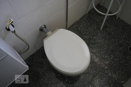 Apartamento para alugar com 212m², 3 quartos e 3 vagasBanheiro de serviço