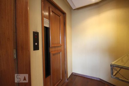 Apartamento para alugar com 212m², 3 quartos e 3 vagasHall de entrada do Ap