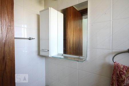 Apartamento para alugar com 212m², 3 quartos e 3 vagasBanheiro de serviço