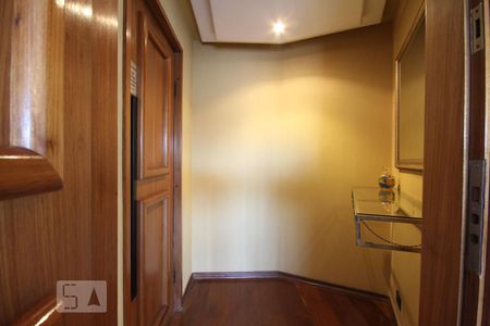 Apartamento para alugar com 212m², 3 quartos e 3 vagasHall de entrada do Ap