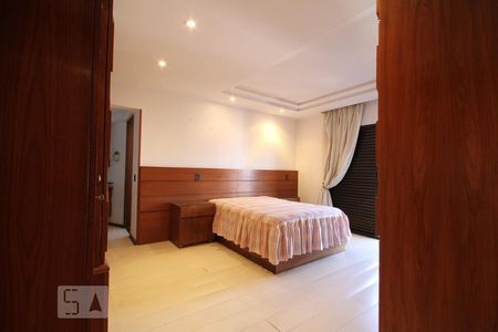 Apartamento para alugar com 212m², 3 quartos e 3 vagasSuíte 3