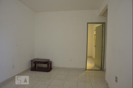 Sala de casa para alugar com 2 quartos, 77m² em Curicica, Rio de Janeiro