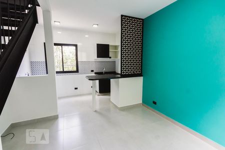 Sala de casa para alugar com 1 quarto, 40m² em Vila Guaca, São Paulo