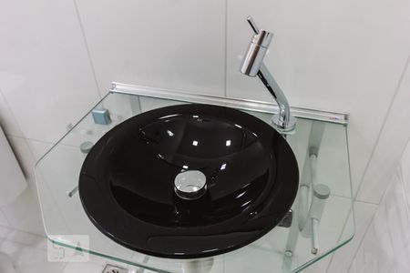 Banheiro da Suíte Pia de casa para alugar com 1 quarto, 40m² em Vila Guaca, São Paulo