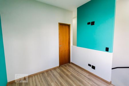 Suíte de casa para alugar com 1 quarto, 40m² em Vila Guaca, São Paulo