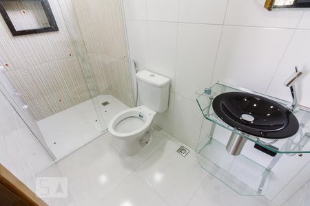 Banheiro da Suíte de casa para alugar com 1 quarto, 40m² em Vila Guaca, São Paulo
