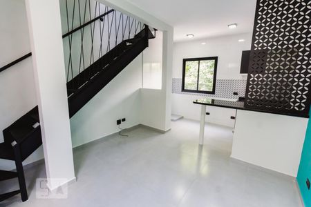 Sala de casa para alugar com 1 quarto, 40m² em Vila Guaca, São Paulo