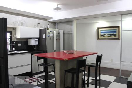 Apartamento à venda com 325m², 4 quartos e 4 vagasCozinha