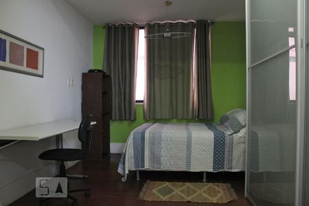 Apartamento à venda com 325m², 4 quartos e 4 vagasSuite 2