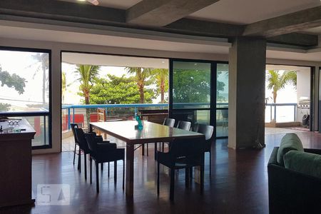 Apartamento à venda com 325m², 4 quartos e 4 vagasSala