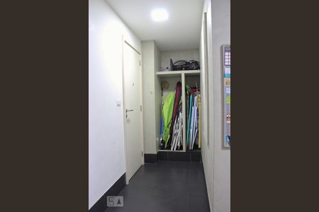 Apartamento à venda com 325m², 4 quartos e 4 vagasArea de Serviço