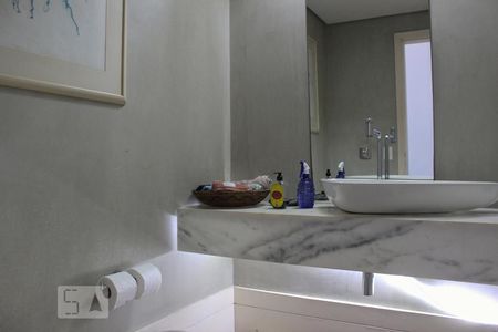 Apartamento à venda com 325m², 4 quartos e 4 vagasLavabo