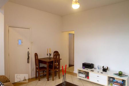 Sala de apartamento à venda com 3 quartos, 90m² em Jardim Botânico, Rio de Janeiro
