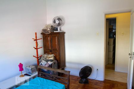 Quarto 1 de apartamento à venda com 3 quartos, 90m² em Jardim Botânico, Rio de Janeiro