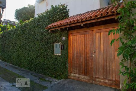 Apartamento à venda com 90m², 3 quartos e 1 vagaFachada e portaria