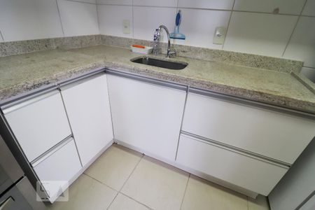 Apartamento à venda com 79m², 2 quartos e 2 vagas Apartamento à venda com 79m², 2 quartos e 2 vagasCozinha