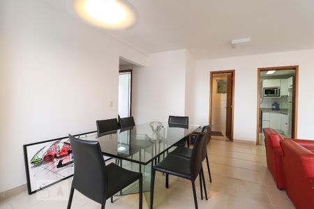 Apartamento à venda com 79m², 2 quartos e 2 vagas Apartamento à venda com 79m², 2 quartos e 2 vagasSala
