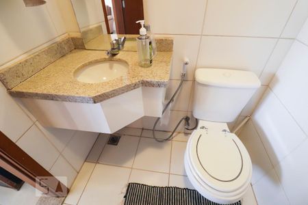 Apartamento à venda com 79m², 2 quartos e 2 vagas Apartamento à venda com 79m², 2 quartos e 2 vagasLavabo