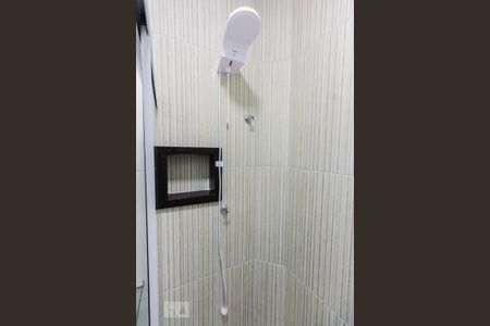 Casa de condomínio para alugar com 40m², 1 quarto e sem vaga Casa de condomínio para alugar com 40m², 1 quarto e sem vagaBanheiro da Suíte Chuveiro