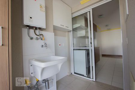 Apartamento para alugar com 75m², 2 quartos e 1 vaga Apartamento para alugar com 75m², 2 quartos e 1 vagaÁrea de Serviço