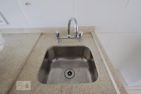 Apartamento para alugar com 75m², 2 quartos e 1 vaga Apartamento para alugar com 75m², 2 quartos e 1 vagaCozinha