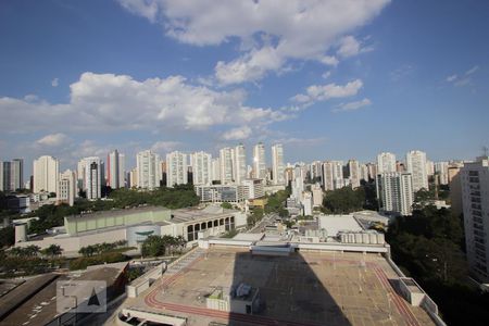 Varanda - Vista de apartamento para alugar com 2 quartos, 75m² em Vila Andrade, São Paulo