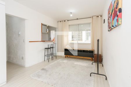Sala/Quarto de apartamento para alugar com 1 quarto, 33m² em São João, Porto Alegre