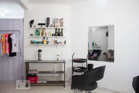 Apartamento para alugar com 60m², 2 quartos e 1 vaga Apartamento para alugar com 60m², 2 quartos e 1 vagaÁrea comum - Salão de Beleza