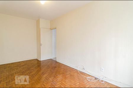 Sala de apartamento para alugar com 3 quartos, 75m² em Paraíso, São Paulo
