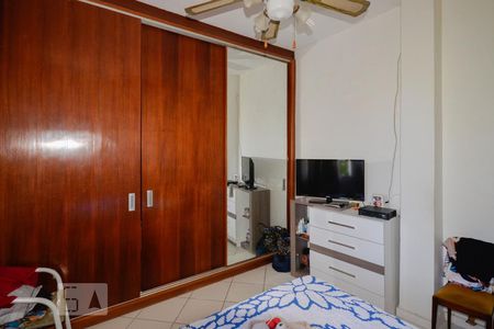 Quarto 3 de casa à venda com 6 quartos, 400m² em São Cristóvão, Rio de Janeiro