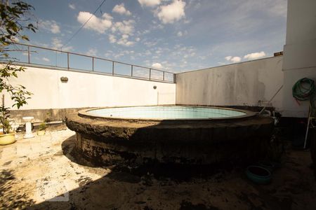 Apartamento à venda com 317m², 4 quartos e 3 vagas Apartamento à venda com 317m², 4 quartos e 3 vagasPiscina - Cobertura