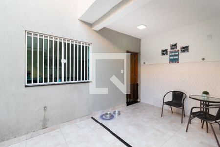 Casa à venda com 220m², 3 quartos e 2 vagas Casa à venda com 220m², 3 quartos e 2 vagasEspaço Pet