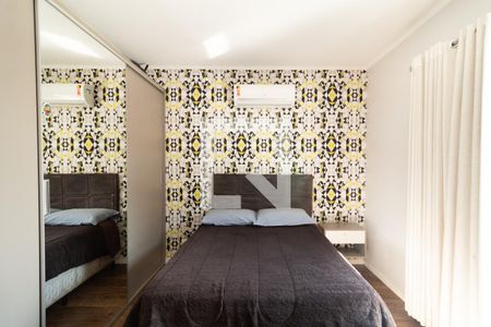 Casa à venda com 220m², 3 quartos e 2 vagas Casa à venda com 220m², 3 quartos e 2 vagasQuarto 2