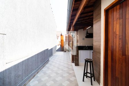 Casa à venda com 220m², 3 quartos e 2 vagas Casa à venda com 220m², 3 quartos e 2 vagasChurrasqueira