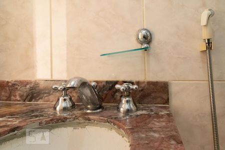 Apartamento para alugar com 80m², 3 quartos e 2 vagasBanheiro Social