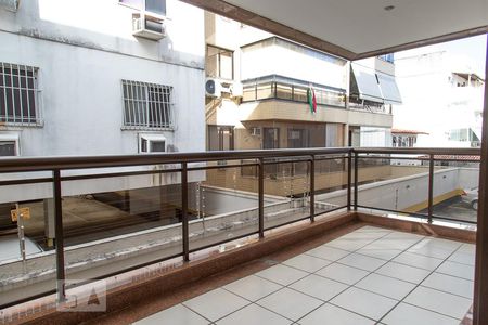 Varanda de apartamento para alugar com 3 quartos, 80m² em Recreio dos Bandeirantes, Rio de Janeiro