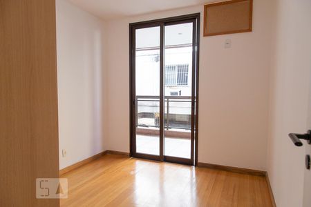 Quarto 1 de apartamento para alugar com 3 quartos, 80m² em Recreio dos Bandeirantes, Rio de Janeiro