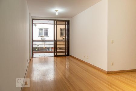 Sala de apartamento para alugar com 3 quartos, 80m² em Recreio dos Bandeirantes, Rio de Janeiro