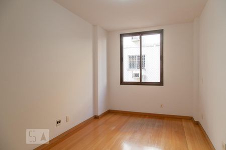 Apartamento para alugar com 80m², 3 quartos e 2 vagasSuíte