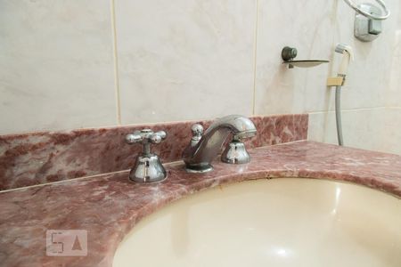 Apartamento para alugar com 80m², 3 quartos e 2 vagasBanheiro da Suíte