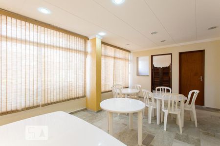 Apartamento à venda com 80m², 2 quartos e 1 vagaÁrea comum