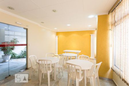 Apartamento à venda com 80m², 2 quartos e 1 vagaÁrea comum